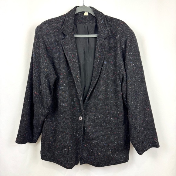 Savannah Jackets & Blazers - VINTAGE Savannah Women's M Wool Tweed Houndstooth Blazer Jacket Black Speckled
